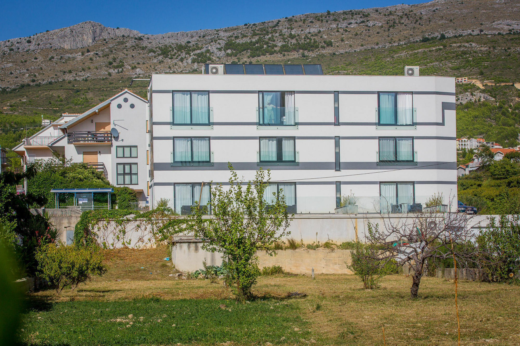 Hotel Jona Podstrana Exteriér fotografie